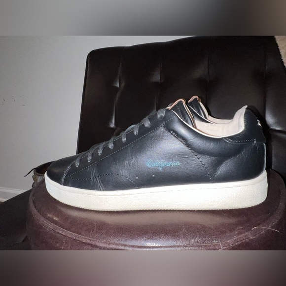 COACH authentic leather California themed sneakers size 11D - Picture 12 of 13